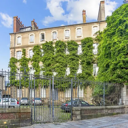 L'augustine, Atypique, Hyper Centre Apartment